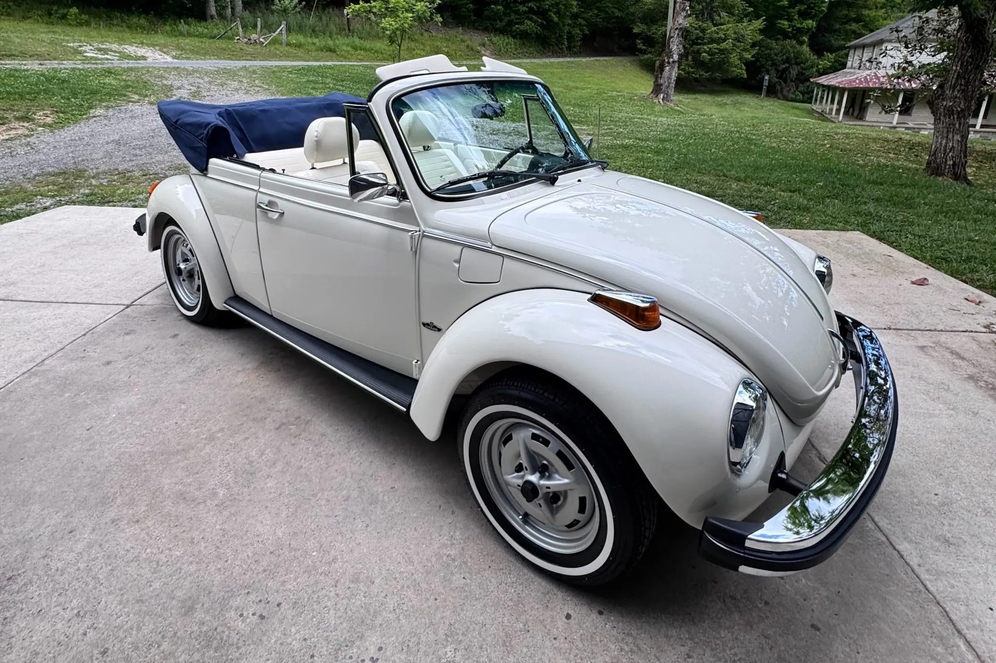1974 Volkswagen Super Beetle Base | Hagerty Valuation Tools®